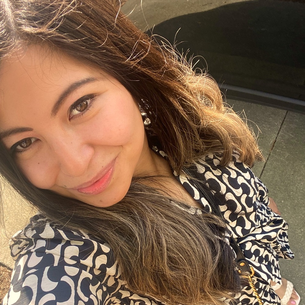 Meet your Posher, Roxana-melissa